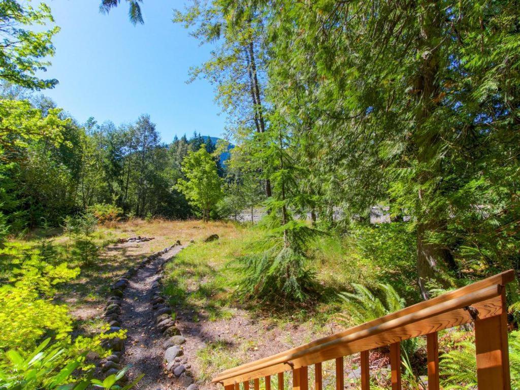 Roaring River Retreat Welches Exterior photo